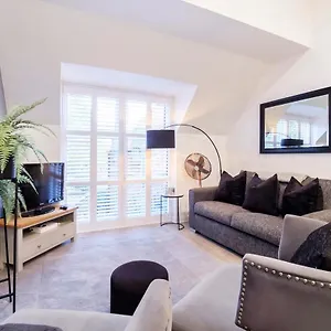  Apartment Minster's Reach Close To Minster United Kingdom