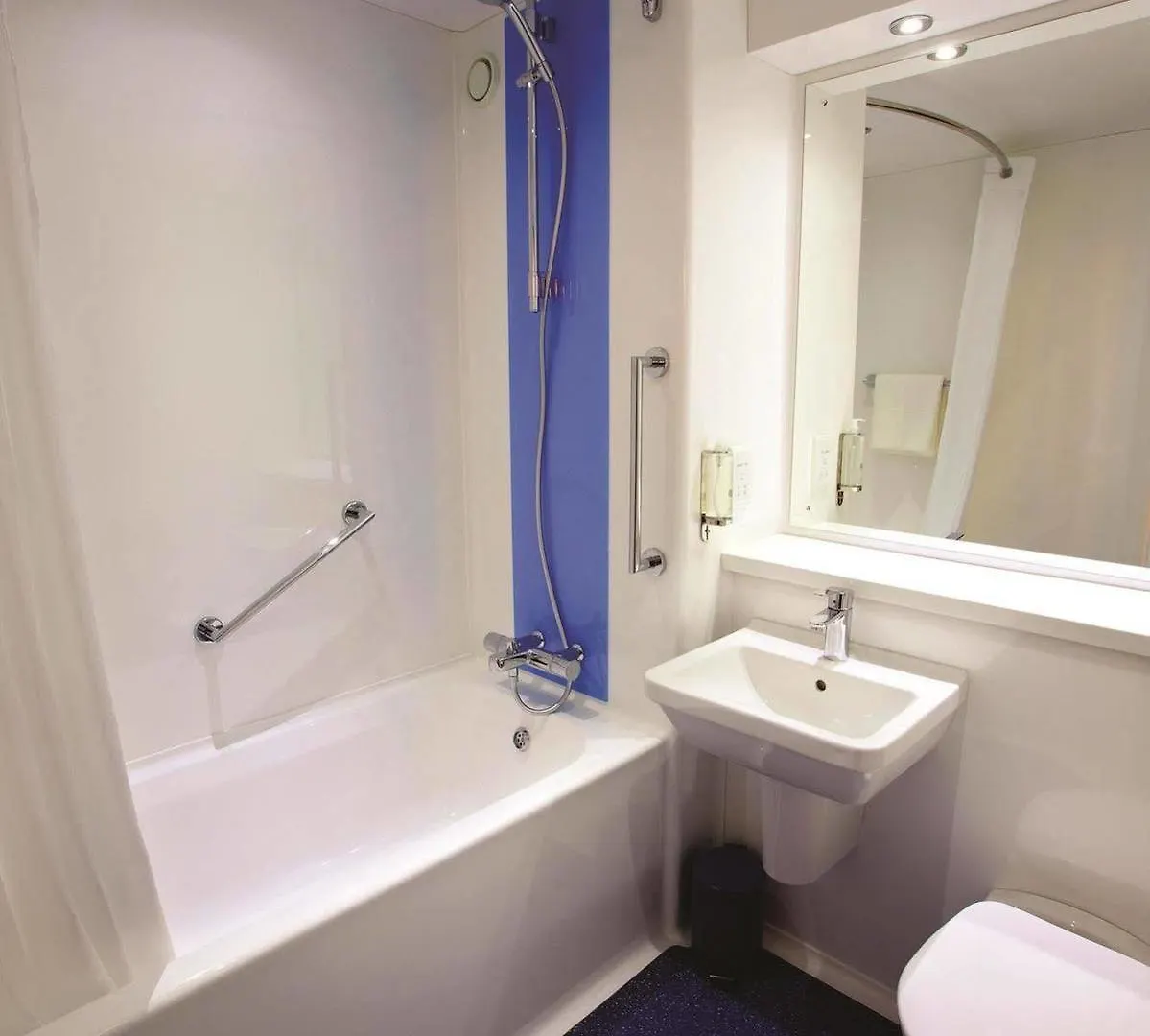 Travelodge Exeter M5 3*,  Egyesült Királyság
